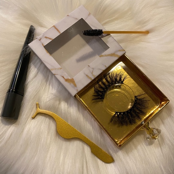 Lashes | The best Volume - Picture 2 of 11